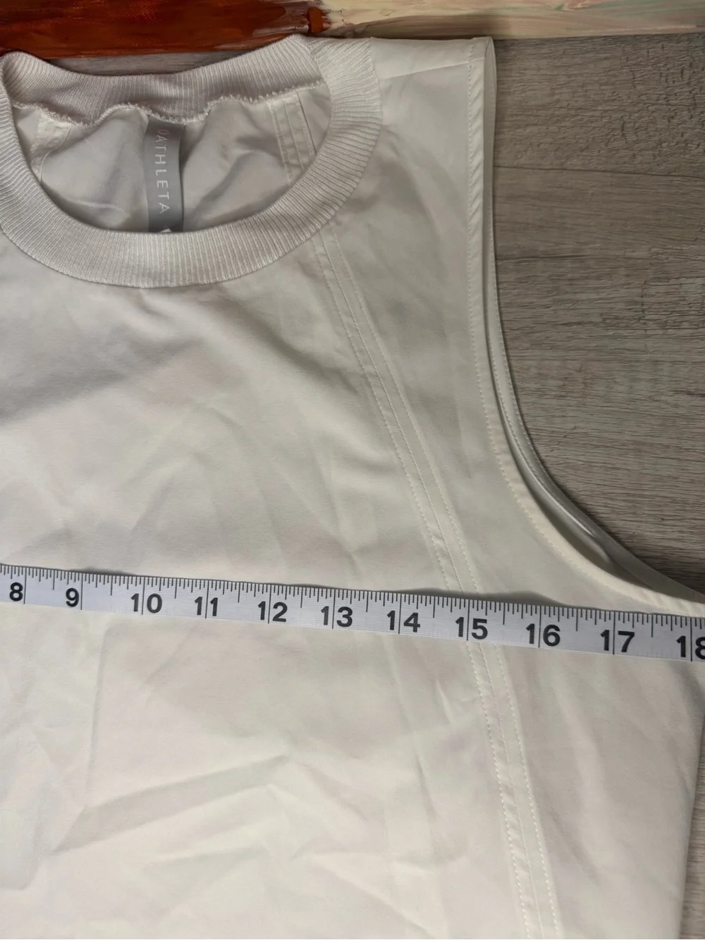 Athleta White Rounded Hem Athletic Tank - Picture 5 of 8